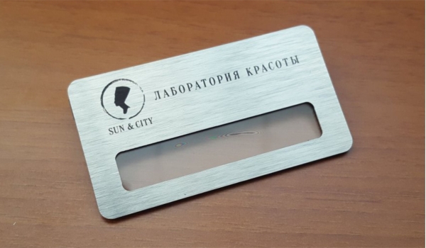 Металлический бейдж гравировка/с окошком